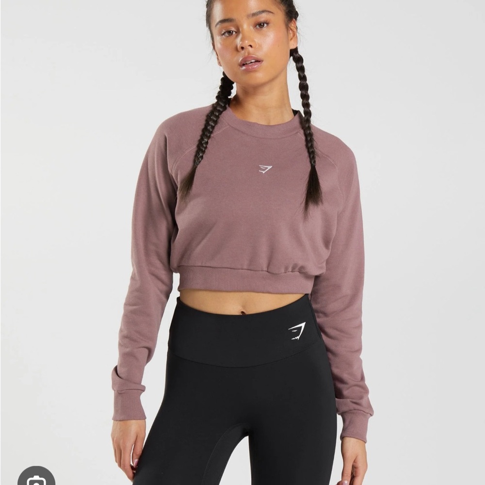 Gymshark Women’s Cropped Sweatshirt Dusty Mauve
